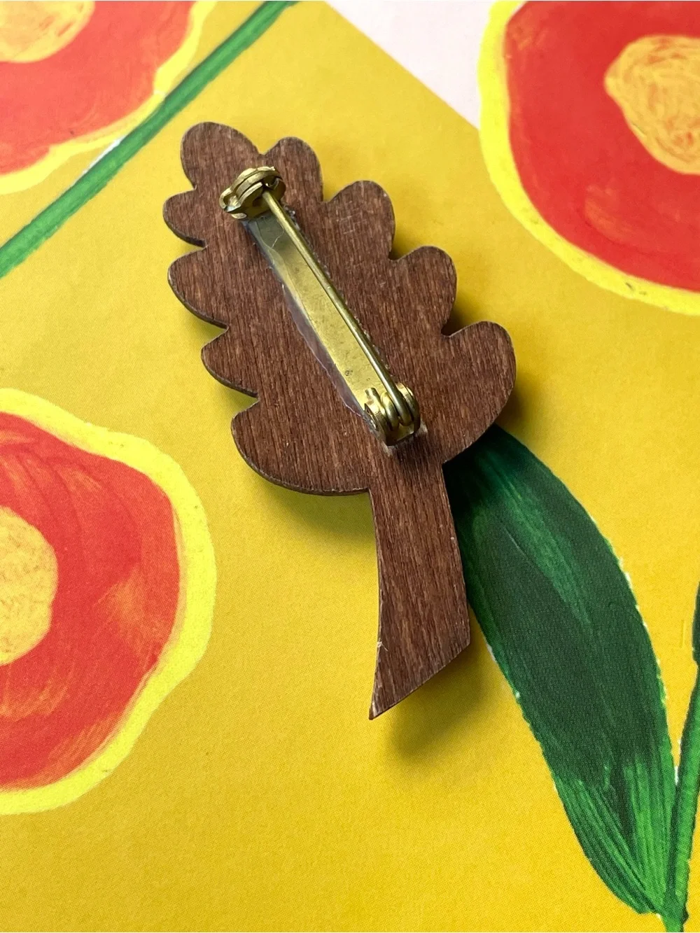 Vintage wooden oak leaf brooch wilderkind boho nature
